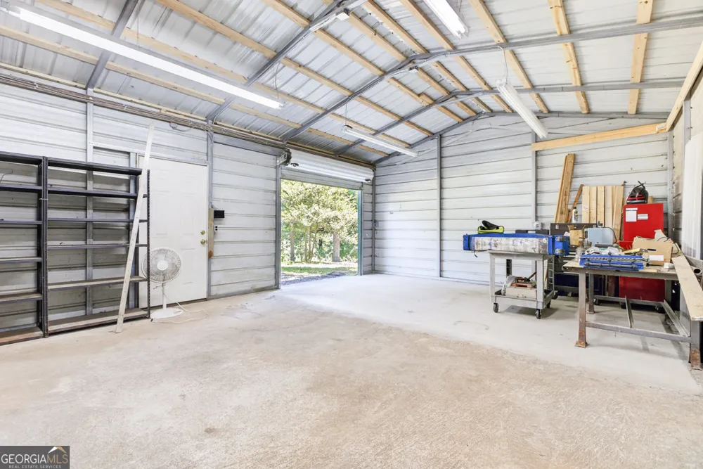 173 Andrews RD Carnesville, GA 30521
