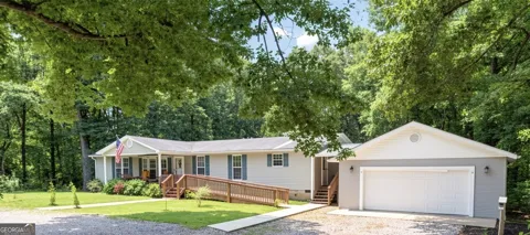 173 Andrews RD
