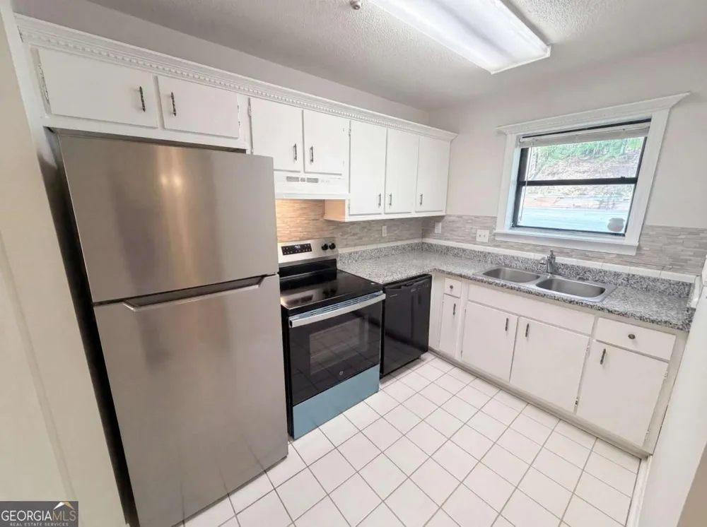 6202 Overlook RD Peachtree Corners, GA 30092