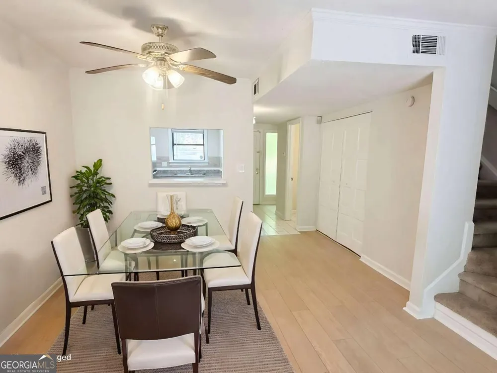 6202 Overlook RD Peachtree Corners, GA 30092
