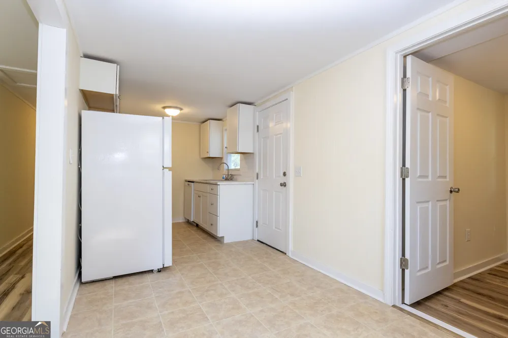 156 Churchwell RD Cochran, GA 31014