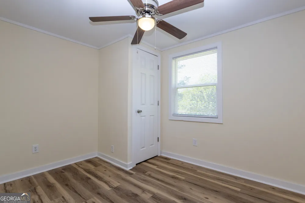 156 Churchwell RD Cochran, GA 31014