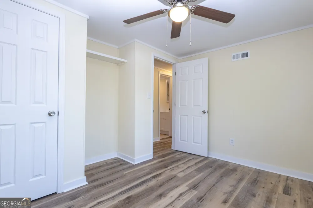 156 Churchwell RD Cochran, GA 31014