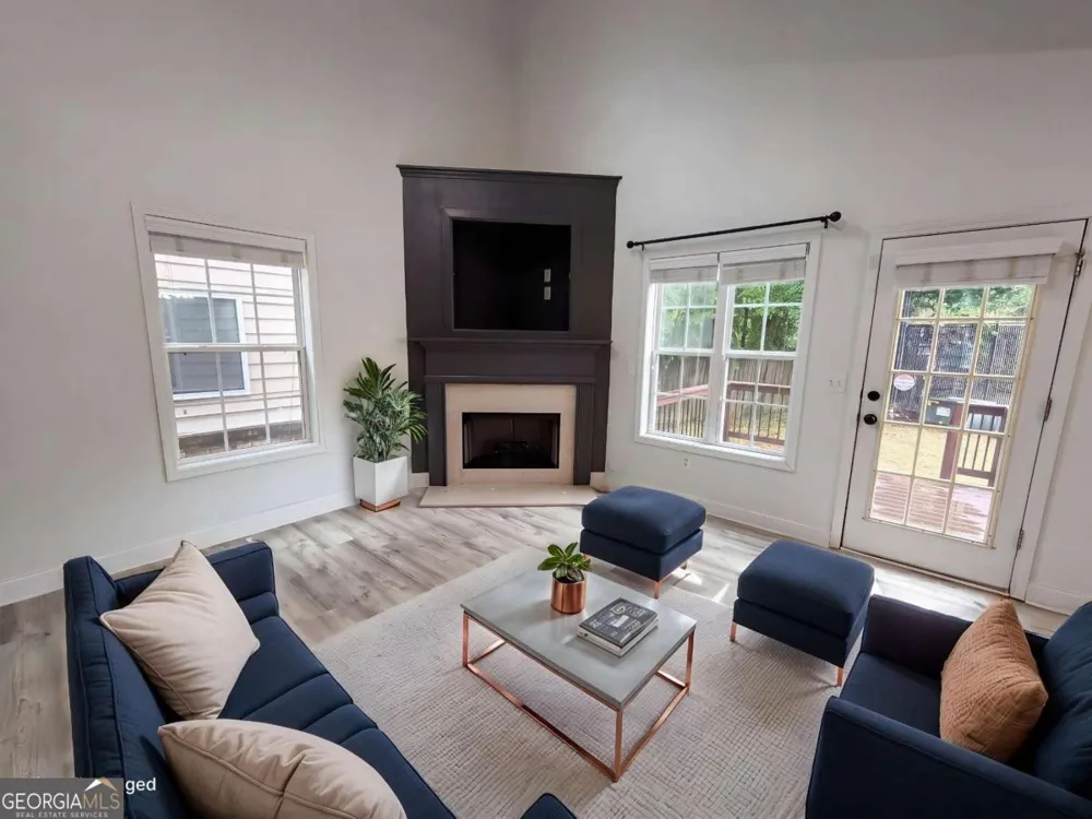 2559 Oakleaf RDG Lithonia, GA 30058