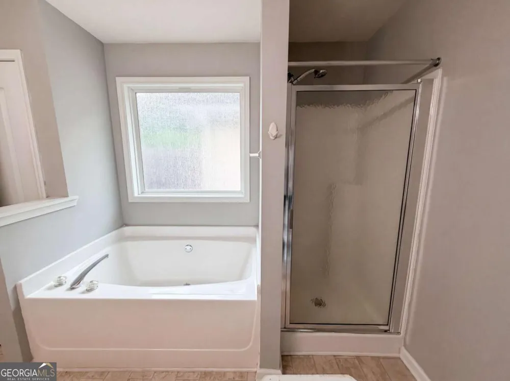2559 Oakleaf RDG Lithonia, GA 30058