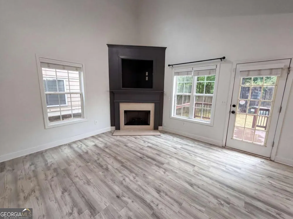 2559 Oakleaf RDG Lithonia, GA 30058