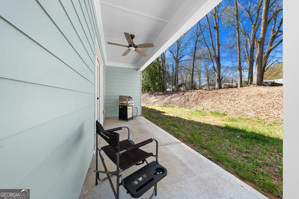 142 Fairview STA Hartwell, GA 30643