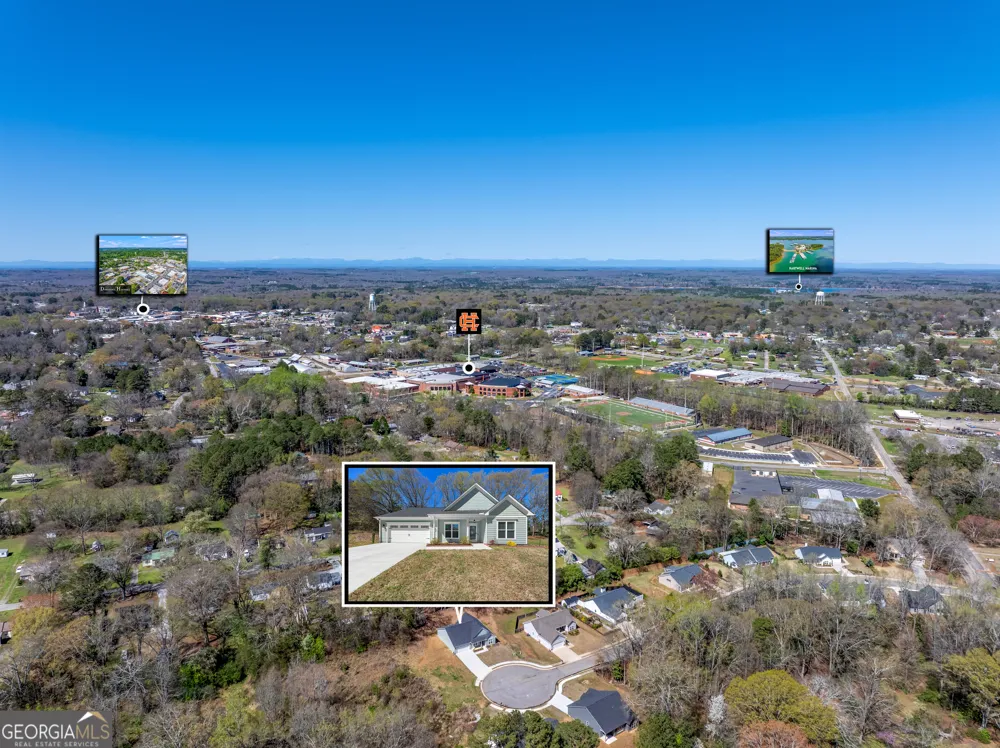 142 Fairview STA Hartwell, GA 30643