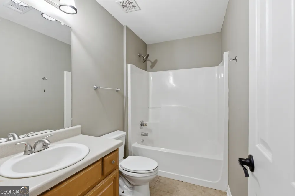 171 Winding WAY Hartwell, GA 30643