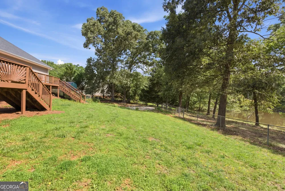 171 Winding WAY Hartwell, GA 30643