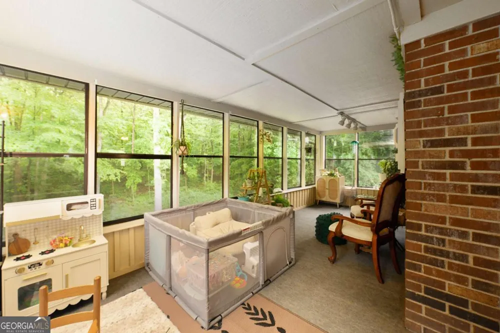 46 Sunset CIR Hartwell, GA 30643