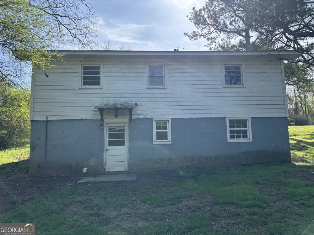 309 Crest DR Calhoun, GA 30701