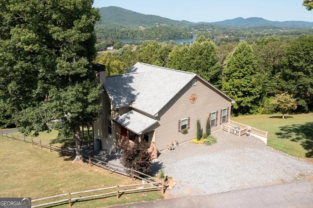 379 Chancey DR Hiawassee, GA 30546