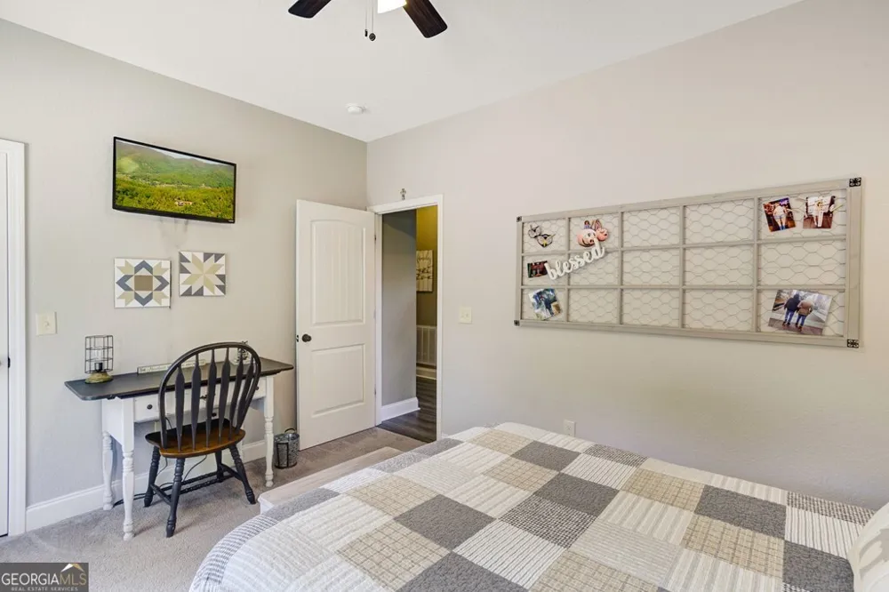 379 Chancey DR Hiawassee, GA 30546
