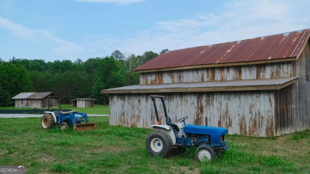 1455 Tappan Spur RD Watkinsville, GA 30677