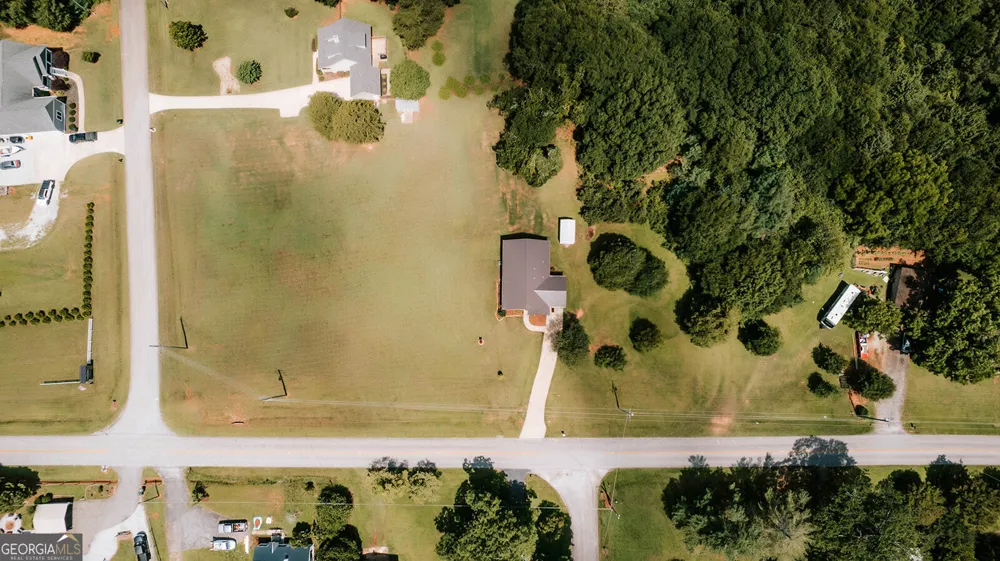 1445 N Forest AVE Hartwell, GA 30643
