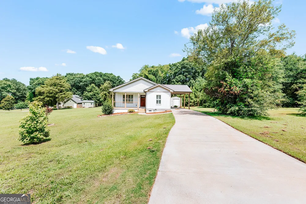 1445 N Forest AVE Hartwell, GA 30643