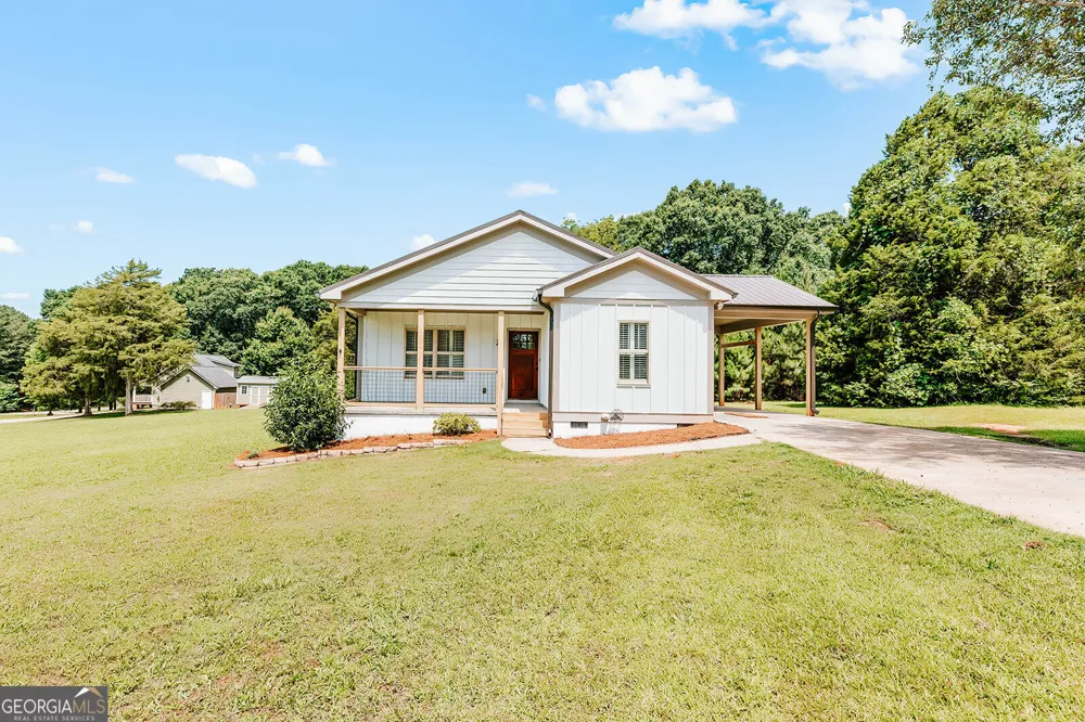1445 N Forest AVE Hartwell, GA 30643