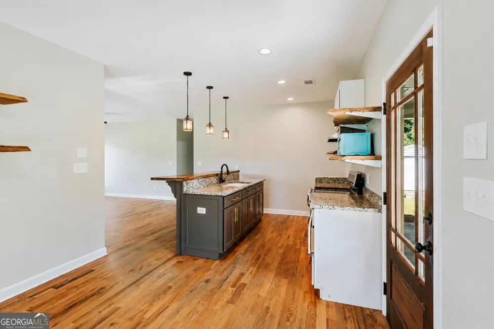 1445 N Forest AVE Hartwell, GA 30643