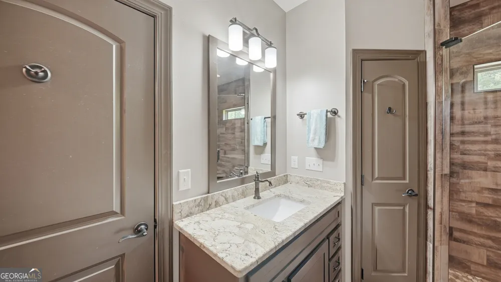 1010 Buckingham WAY Rocky Face, GA 30740