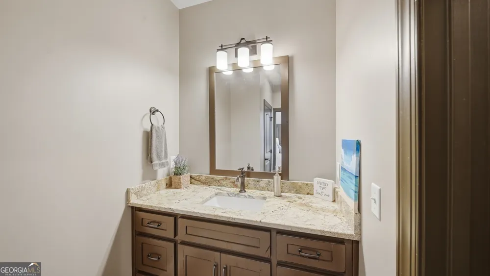 1010 Buckingham WAY Rocky Face, GA 30740
