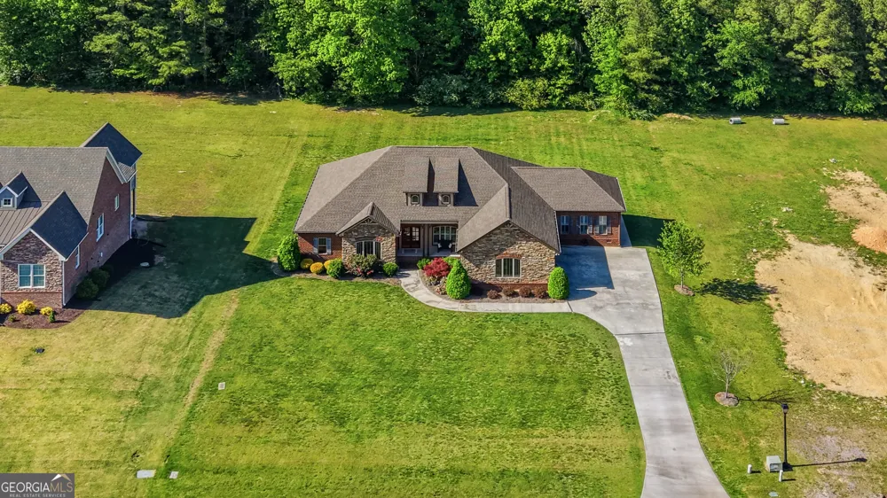 1010 Buckingham WAY Rocky Face, GA 30740