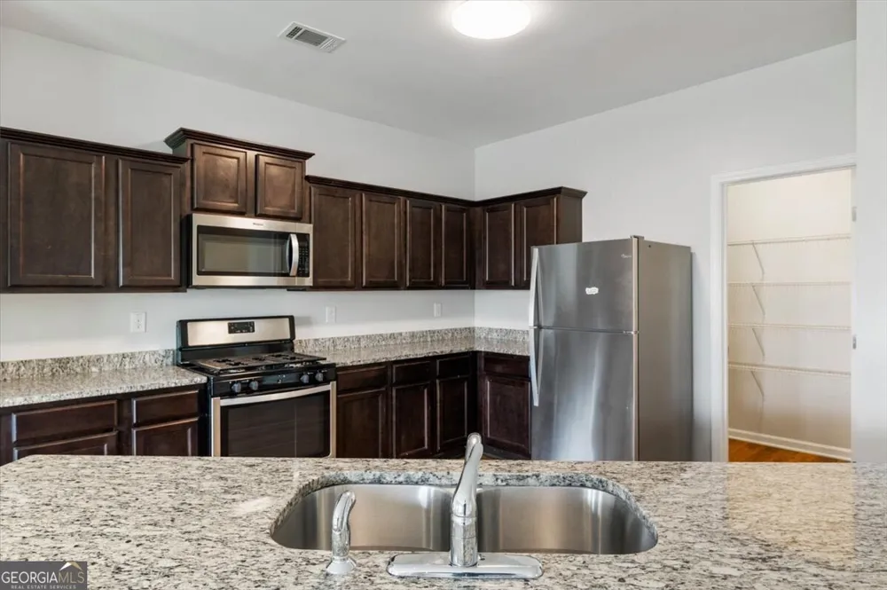 703 Independence AVE Pendergrass, GA 30567