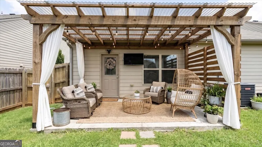 703 Independence AVE Pendergrass, GA 30567
