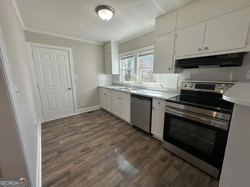 256 Chattahoochee ST Cornelia, GA 30531