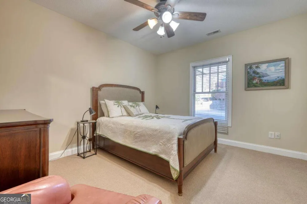 1405 Lakeside RD Hiawassee, GA 30546