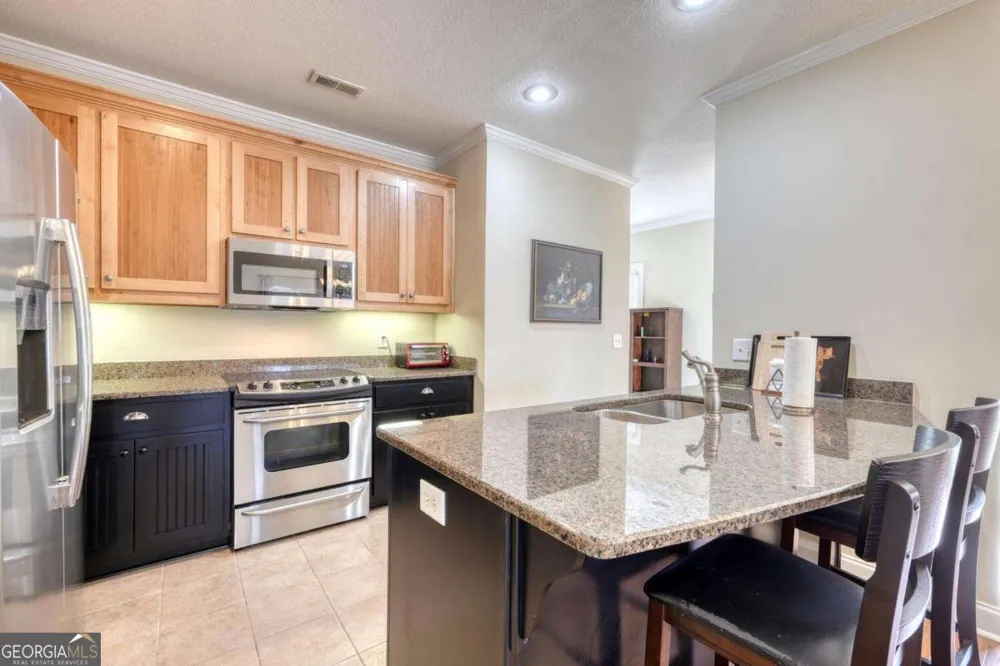 1405 Lakeside RD Hiawassee, GA 30546