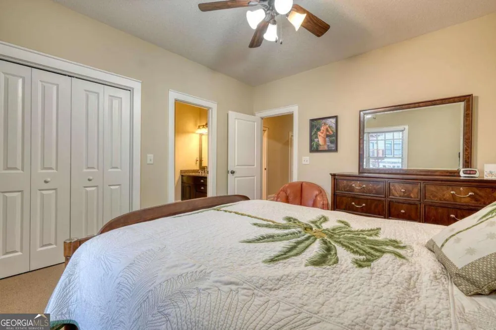 1405 Lakeside RD Hiawassee, GA 30546