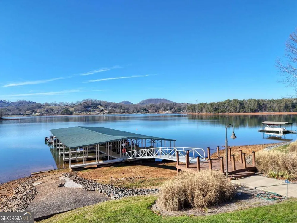 1405 Lakeside RD Hiawassee, GA 30546