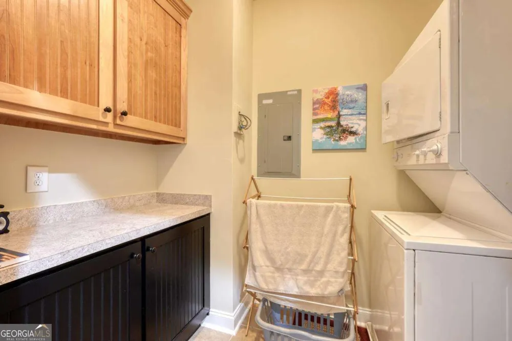 1405 Lakeside RD Hiawassee, GA 30546