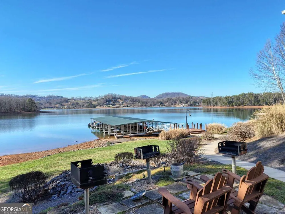 1405 Lakeside RD Hiawassee, GA 30546