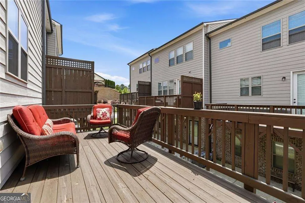 2375 Tarben DR Snellville, GA 30078