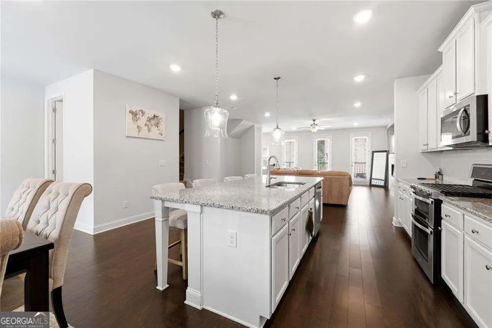 2375 Tarben DR Snellville, GA 30078