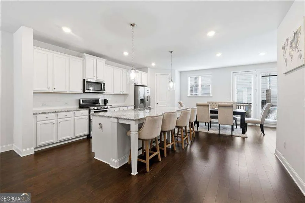 2375 Tarben DR Snellville, GA 30078