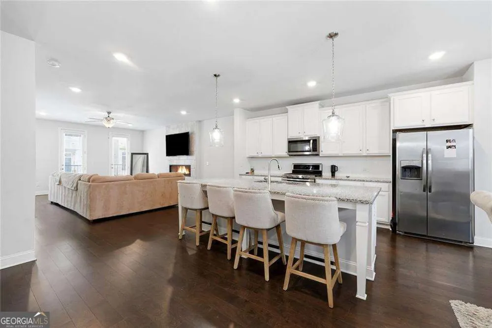 2375 Tarben DR Snellville, GA 30078