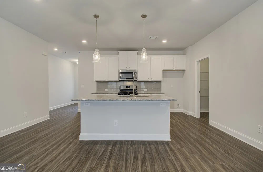 27 Butternut WAY Auburn, GA 30011