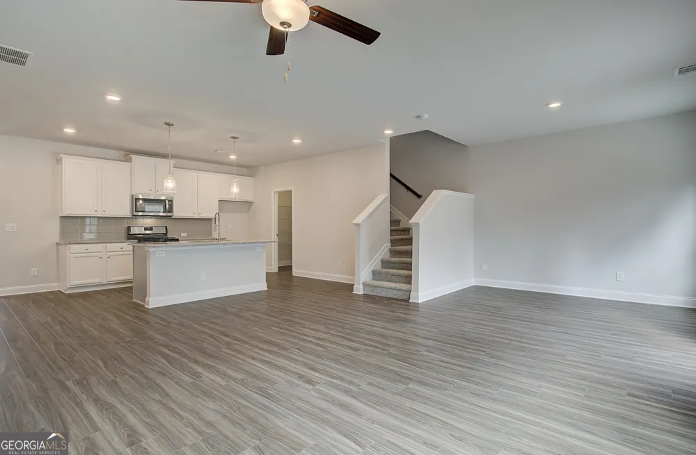 27 Butternut WAY Auburn, GA 30011
