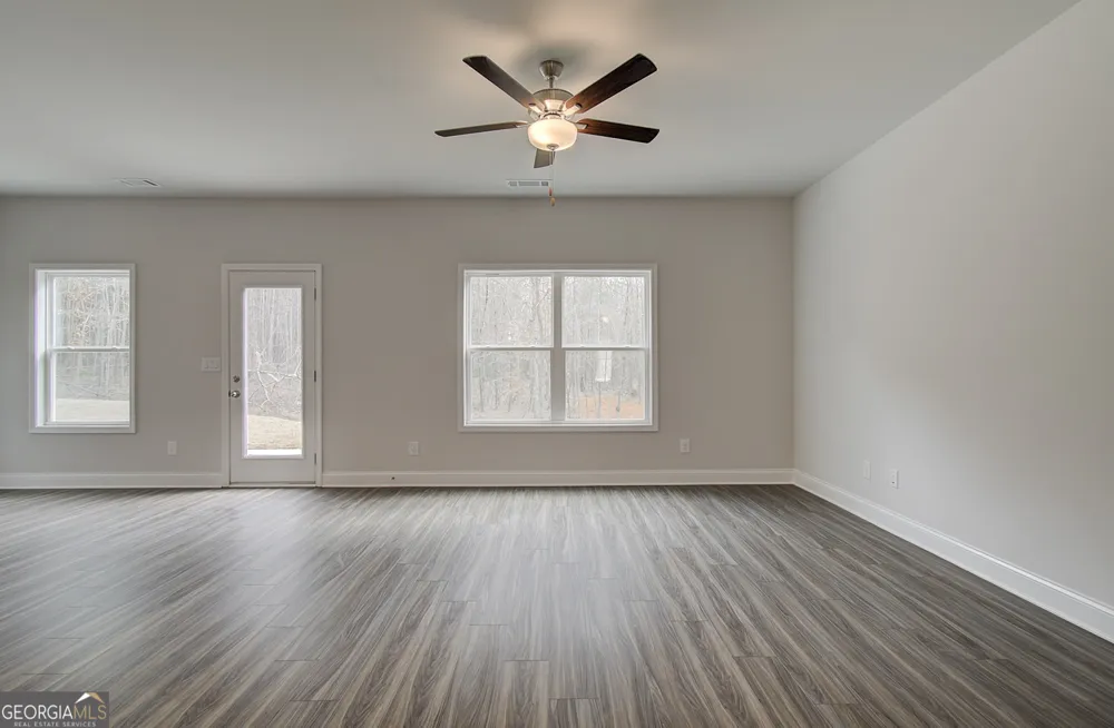 27 Butternut WAY Auburn, GA 30011