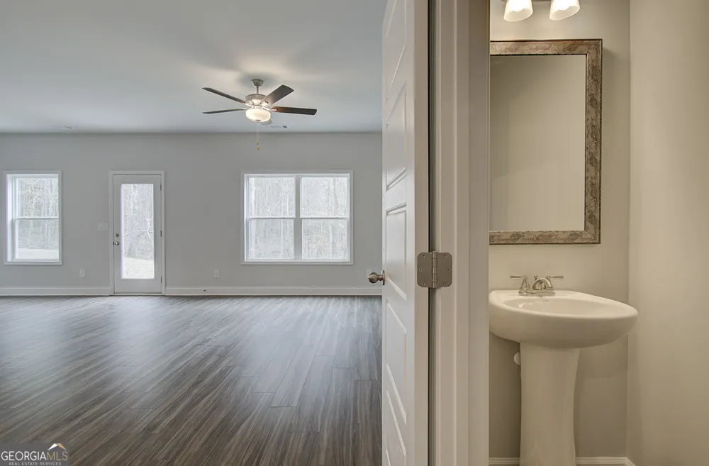 27 Butternut WAY Auburn, GA 30011
