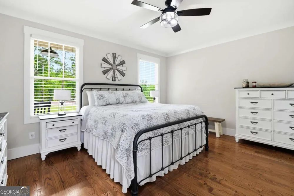 180 Laurel Ridge LN Ball Ground, GA 30107