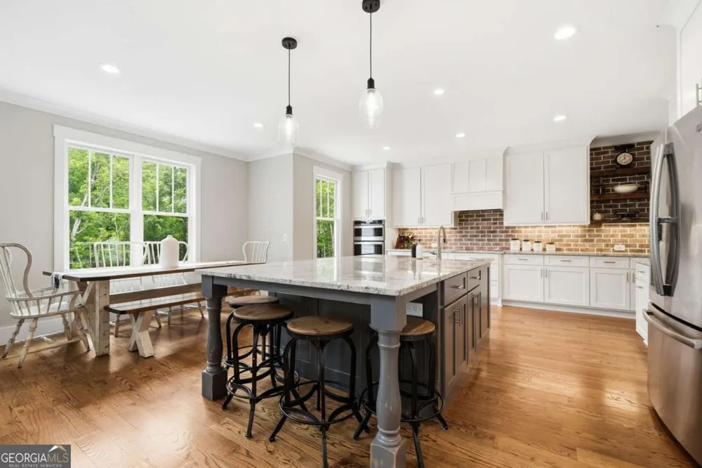 180 Laurel Ridge LN Ball Ground, GA 30107