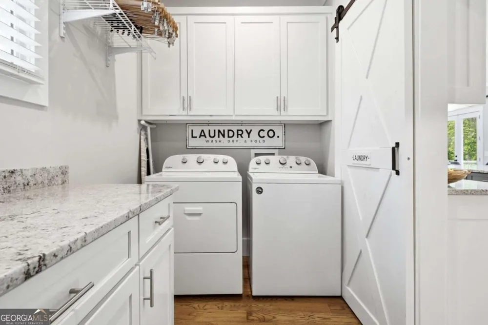 180 Laurel Ridge LN Ball Ground, GA 30107