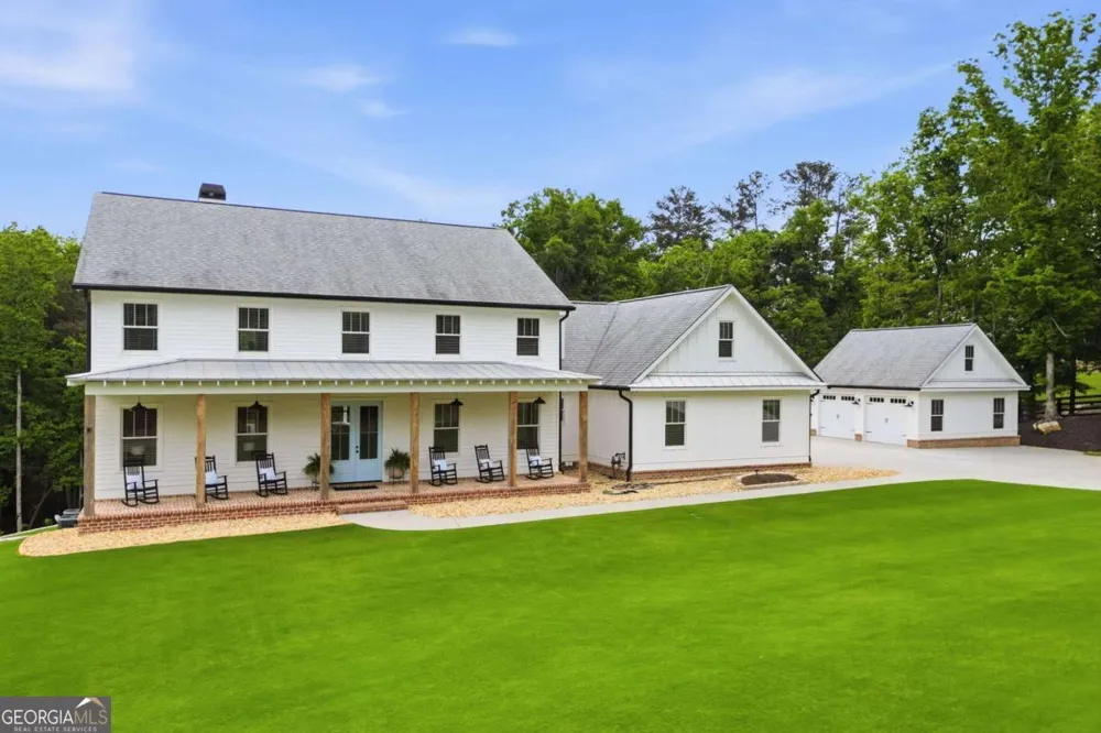 180 Laurel Ridge LN Ball Ground, GA 30107