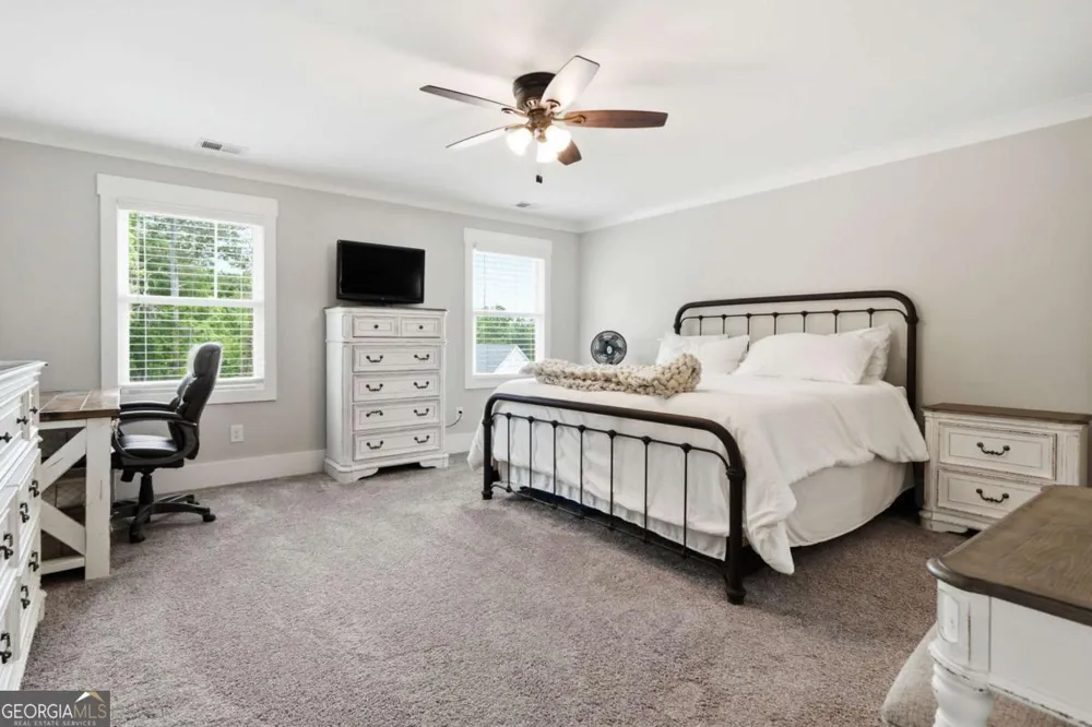 180 Laurel Ridge LN Ball Ground, GA 30107