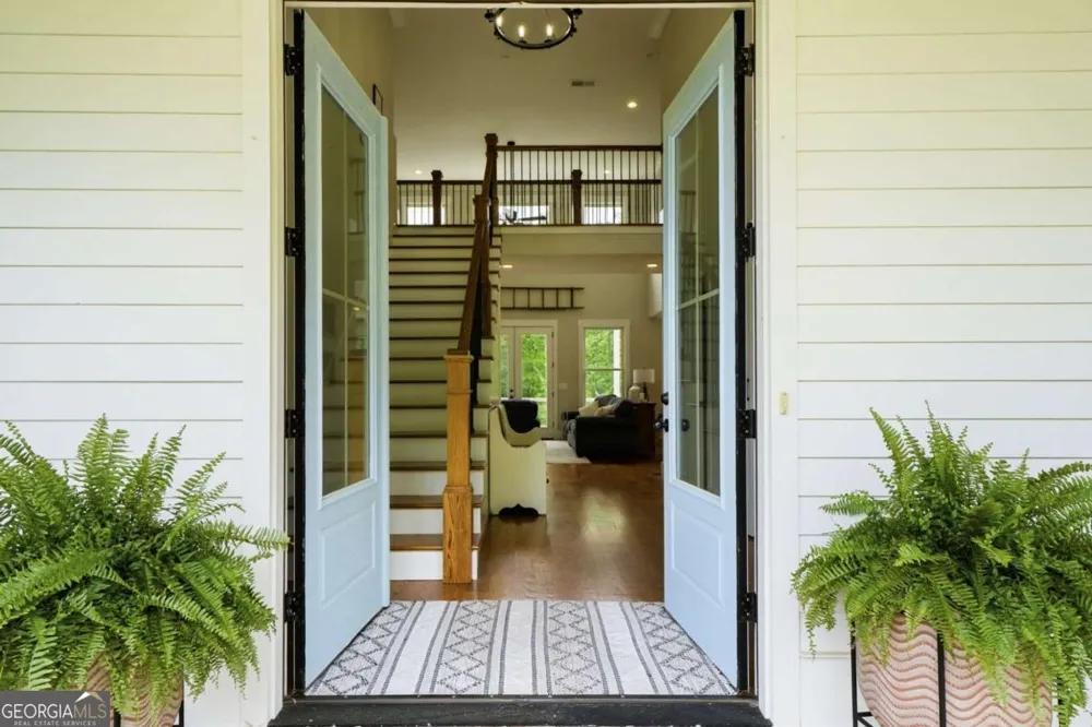 180 Laurel Ridge LN Ball Ground, GA 30107