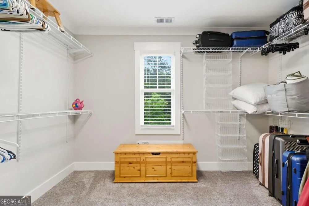 180 Laurel Ridge LN Ball Ground, GA 30107